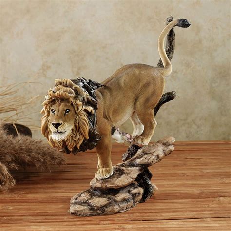 Amazon.com: Touch of Class On The Hunt Captivating Vigilant Lion Table Sculpture - Caramel ...