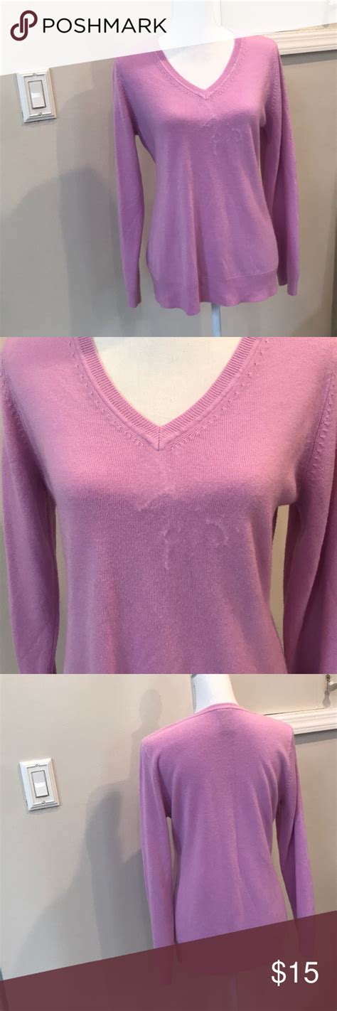 Basic editions Sweater Super Soft sweater Pre-loved condition “Fluff” pulling in front-see photo ...