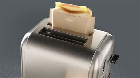 How to make grilled cheese in a toaster - Reviewed