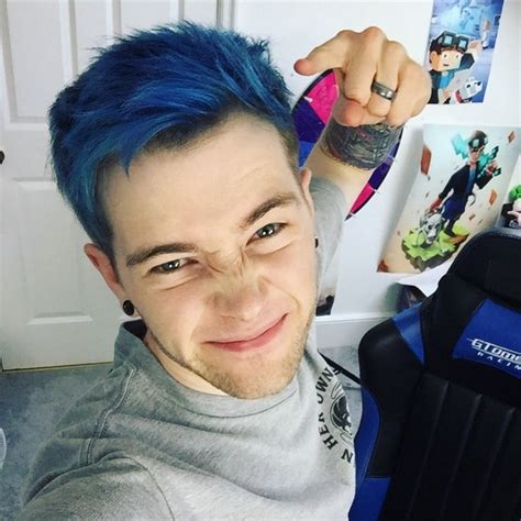 DanTDM! | Boys dyed hair, Boys blue hair, Boy hairstyles