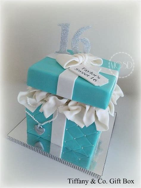 Tiffany & Co. SWEET 16 Gift Box Birthday Cake | Birthday cake for mom, Tiffany birthday, Sweet ...