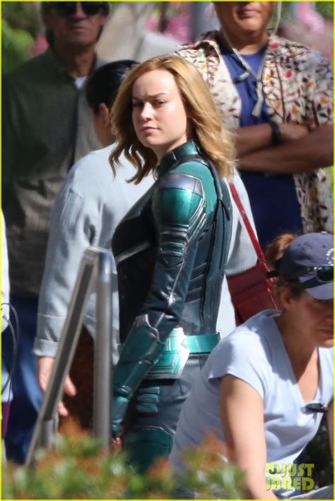 Brie Larson Gets Hair & Makeup Touch Ups on 'Captain Marvel' Set ...