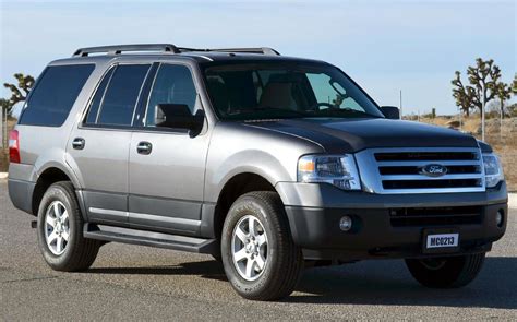 File:2012 Ford Expedition -- NHTSA.jpg - Wikimedia Commons