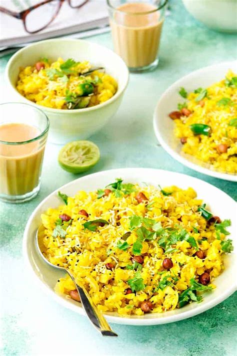 Best Red Rice Poha Recipe | Kanda Poha Recipe | Cubes N Juliennes