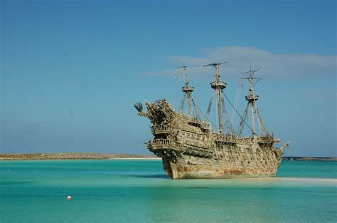 Top 10 Most Famous Pirate Ships of All Time - Wonderslist