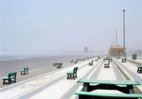 Karachi Beaches – Best Tourist Attraction – Paki Mag