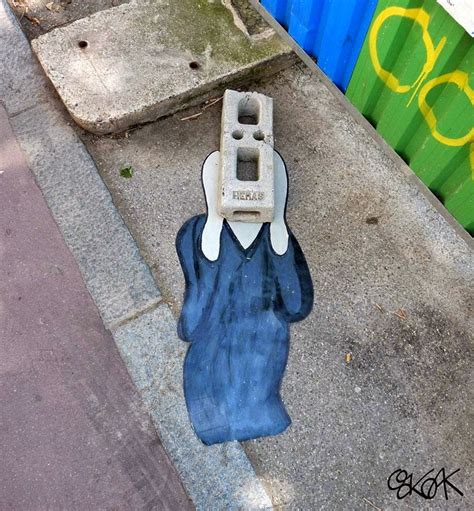 Thinking Humanity: 28 Pieces Of Street Art That Cleverly Interact With Their Surroundings