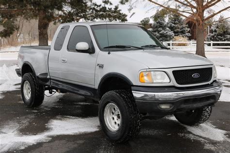 2001 Ford F-150 XLT | Victory Motors of Colorado