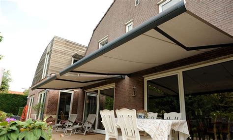 Electric Patio Awnings | Diatostyle