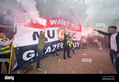 Manchester United fans protest outside Old Trafford Stock Photo - Alamy