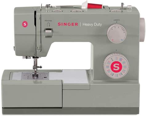 Singer 4432 VS 4452 - Snazzy Needle // Sewing Simplified