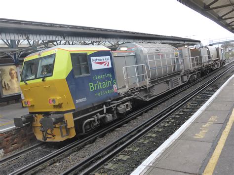 DR98923 | Network Rail Departmental Multi-Purpose Vehicle. B… | Flickr