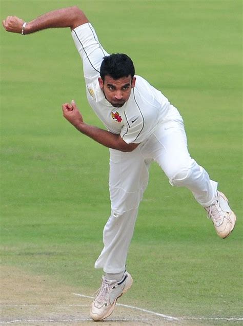 Zaheer Khan steams in from around the wicket | ESPNcricinfo.com