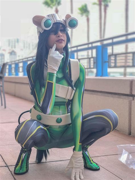 [Self] BNHA Tsuyu Asui : r/cosplay