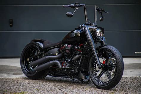 Harley-Davidson Breakout customized by BT Choppers