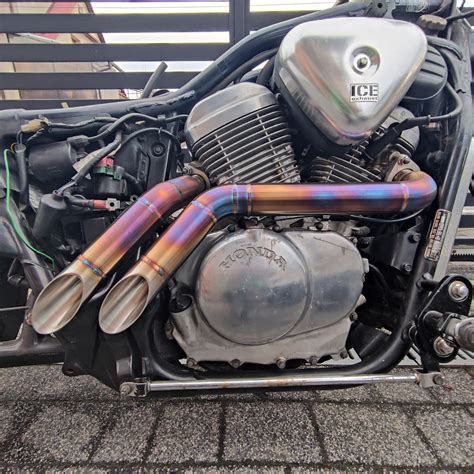 Honda Shadow VT600 Custom 1 – ICE EXHAUST – Ręcznie wykonane układy ...