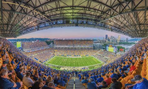 The Backyard Brawl in Pittsburgh - Pitt vs. West Virginia - Pittsburgh ...