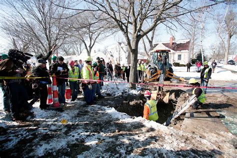 Flint water meets state, federal standards for 3rd straight year ...