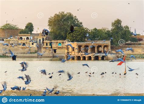 Gadisar Lake on Sunset. Man-made Water Reservoir with Temples in Jaisalmer. India Stock Image ...