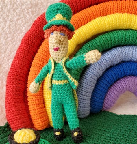 Leprechaun Doll | Twisted Yarns | St Patrick's Day Pattern