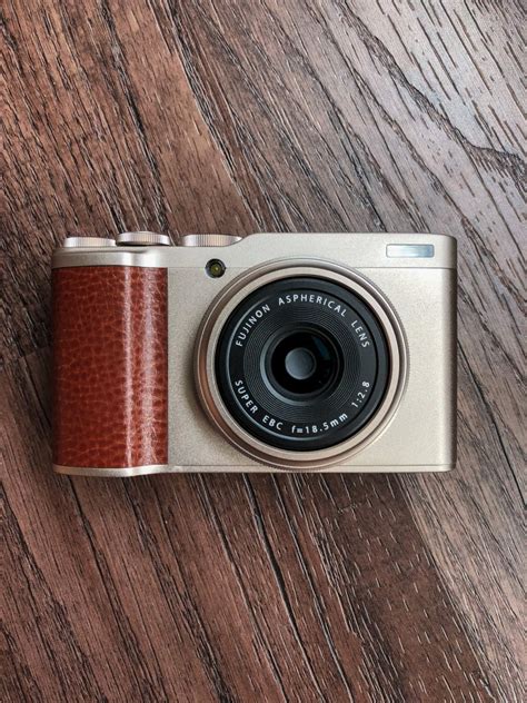 An user’s Review of the Fujifilm XF10 camera with lots of samples: the love that’s pocketable ...