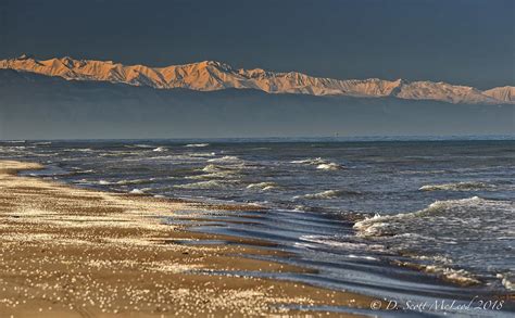 Caspian Sea, Iran | Photo by Scott McLeod : r/iran