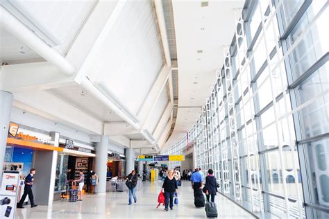 The Next Evolution of Airport Dining Is Happening Right Now - Eater