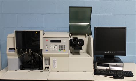 Refurbished Perkin Elmer AAnalyst 100 Atomic Absorption Spectrometer