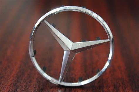 Mercedes-Benz Steering Wheel Replacement Roundel Badge-Emblem 2 Inch 50 ...