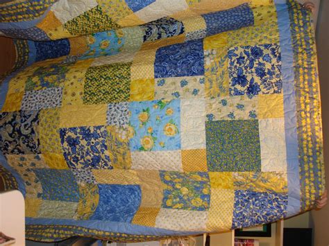 Pin by Sandy Belisle on Sandy's Quilts | Quilts, Yellow quilts, Quilting projects