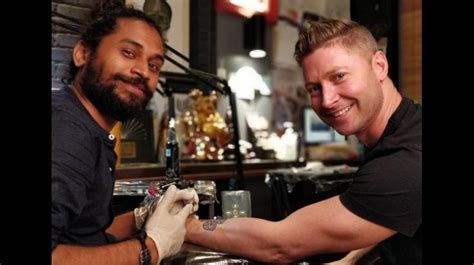 Former Australian cricketer Michael Clarke gets inked by tattoo artist ...