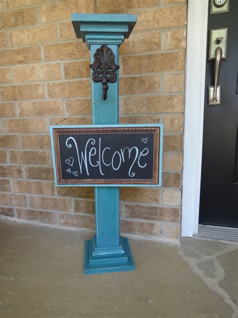 Sign post with chalkboard sign... can say anything... to welcome your guests! | Front porch ...