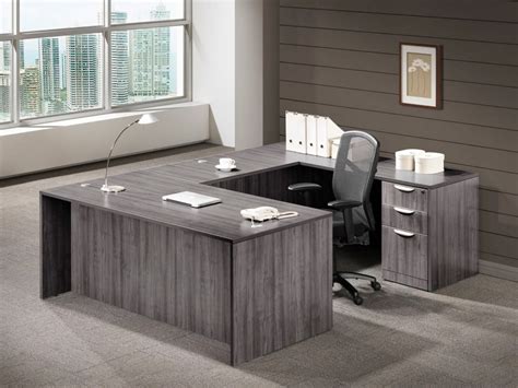 Finding the Right Desk for your Home Office