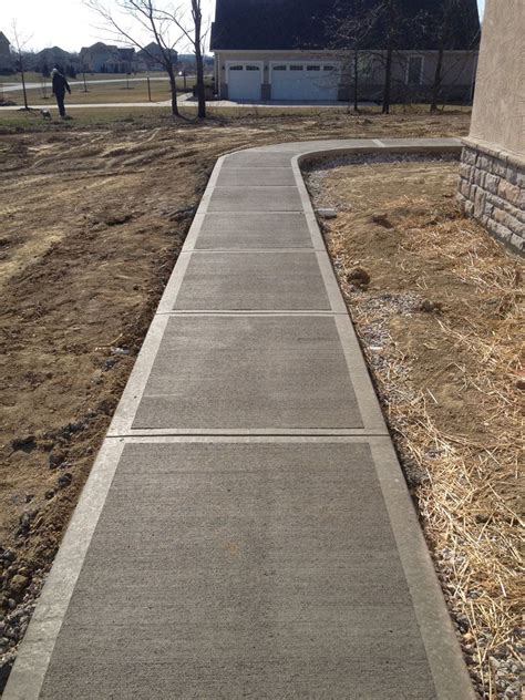 Broomed Finish Concrete | Concrete path, Concrete patio, Cement patio