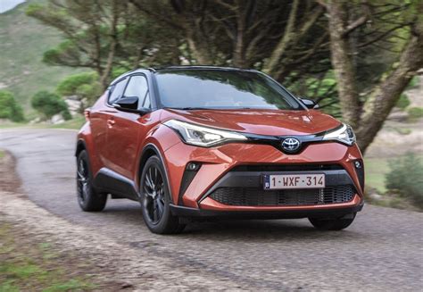 Toyota C-HR 2020, el SUV híbrido ahora es más potente - MovilidadHoy