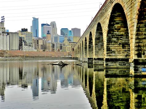 File:City of Minneapolis, Minnesota.jpg - Wikimedia Commons