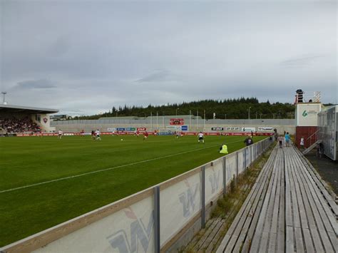 Extreme Football Tourism: ICELAND: KF Valur