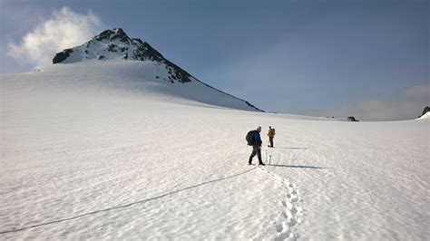 Snowfield Peak/Neve Glacier — The Mountaineers