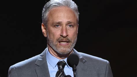 Jon Stewart to receive Mark Twain comedy award | fox43.com