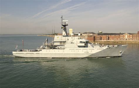 HMS Tyne arrives in Orkney for Royal Oak commemoration| Royal Navy