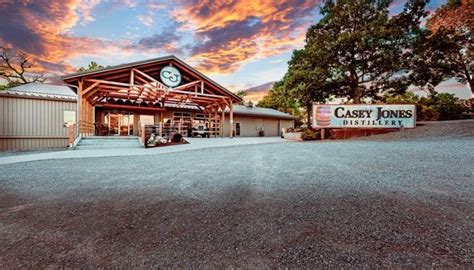 Casey Jones Distillery - Bourbon Country