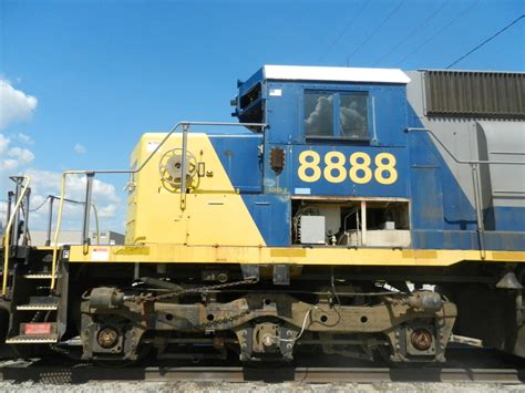 CSX 8888-"Crazy Eights" - WVNC Rails