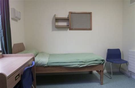 Inside the Notorious Yarl's Wood Immigration Detention Centre - Newsweek