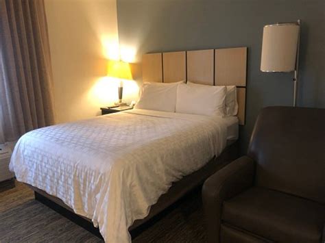 SONESTA SIMPLY SUITES CHICAGO O'HARE AIRPORT $113 ($̶1̶4̶8̶) - Updated ...