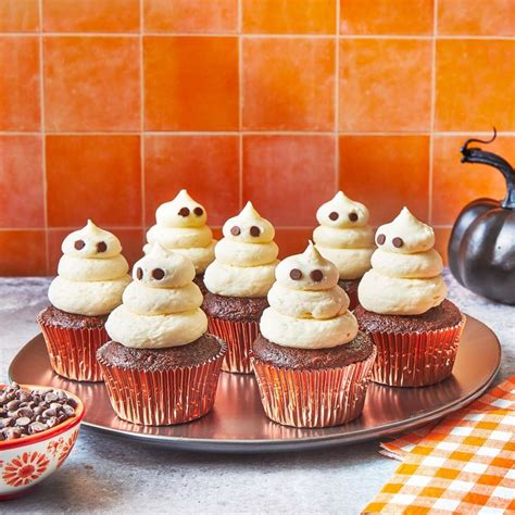 50 Best Halloween Desserts for an Easy Spooky Treat