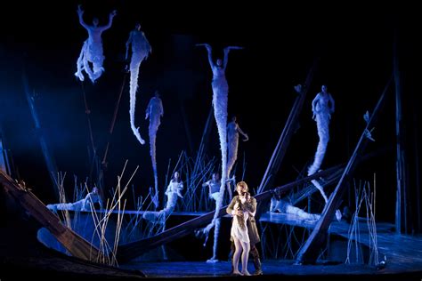 Rusalka - synopsis - Glyndebourne