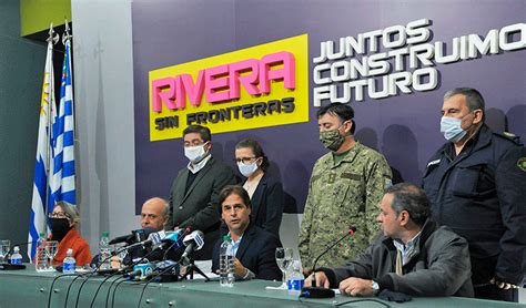 Presidente Lacalle Pou y su equipo de Gobierno presentaron medidas en Rivera por COVID-19 ...