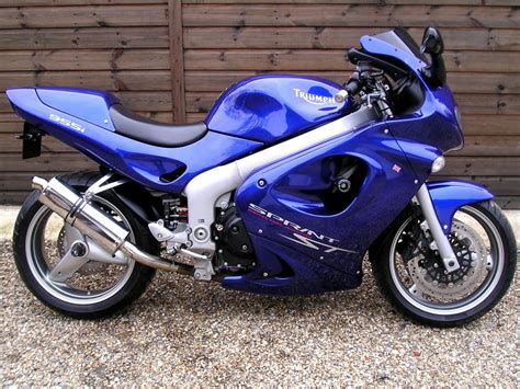 £ SOLD, Triumph Sprint ST 955i (14000 miles, Exceptional, Extensive documented history) 2003 03 ...