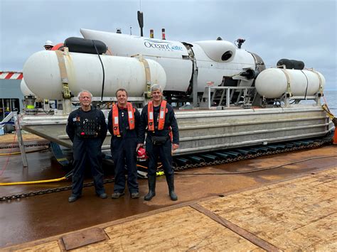 OceanGate sub makes first dive to Titanic wreck site and captures ...