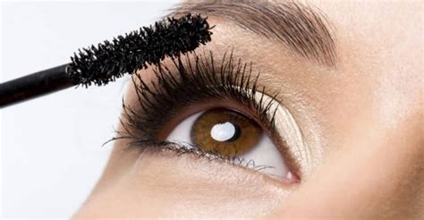 10 Tips to Apply Mascara Like a Professional | Pouted